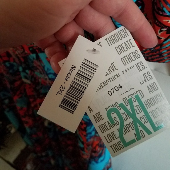 Brand new lularoe nicole dress - Picture 2 of 3
